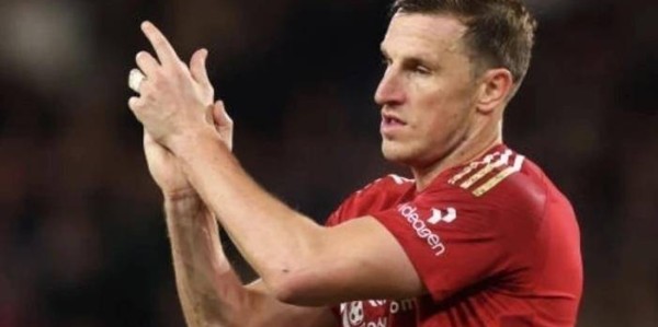 34岁锋霸依旧神勇！梅开二度迎来开门红，成为两支英超球队射手王