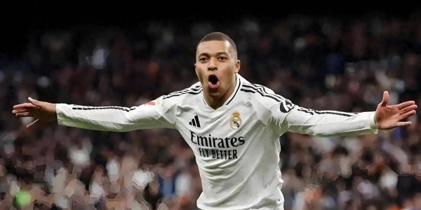 皇家马德里官宣：姆巴佩正式接过10号战袍！历史轮回还是全新篇章？